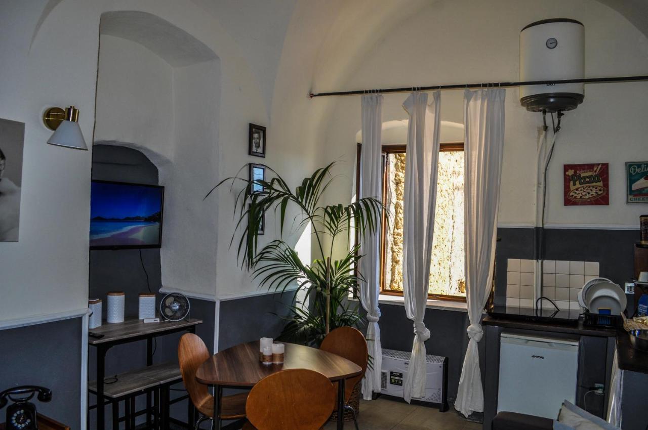 Piazzetta Little Suite Arma di Taggia Exterior foto